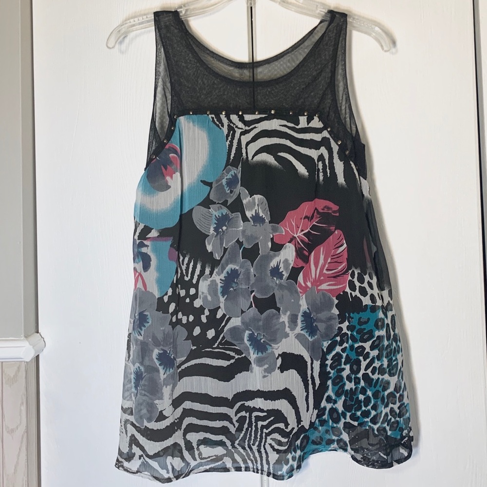 Lola P blouse
